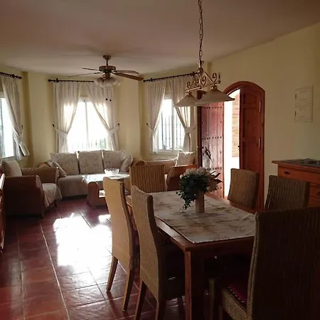 Countryside Private With Pool & Sea View *