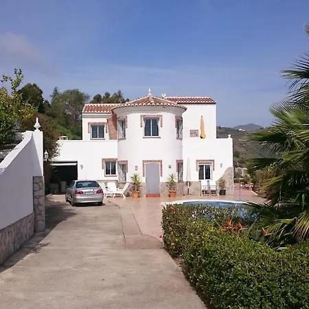 Holiday home Countryside Private With Pool & Sea View *